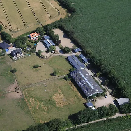 Akebys Erholung In Besonderer Atmosphaere, Inkl Pflegepony, Gastpferdeboxen Vorhanden Appartement
