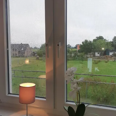 Appartement Akebys Erholung In Besonderer Atmosphaere, Inkl Pflegepony, Gastpferdeboxen Vorhanden Boren